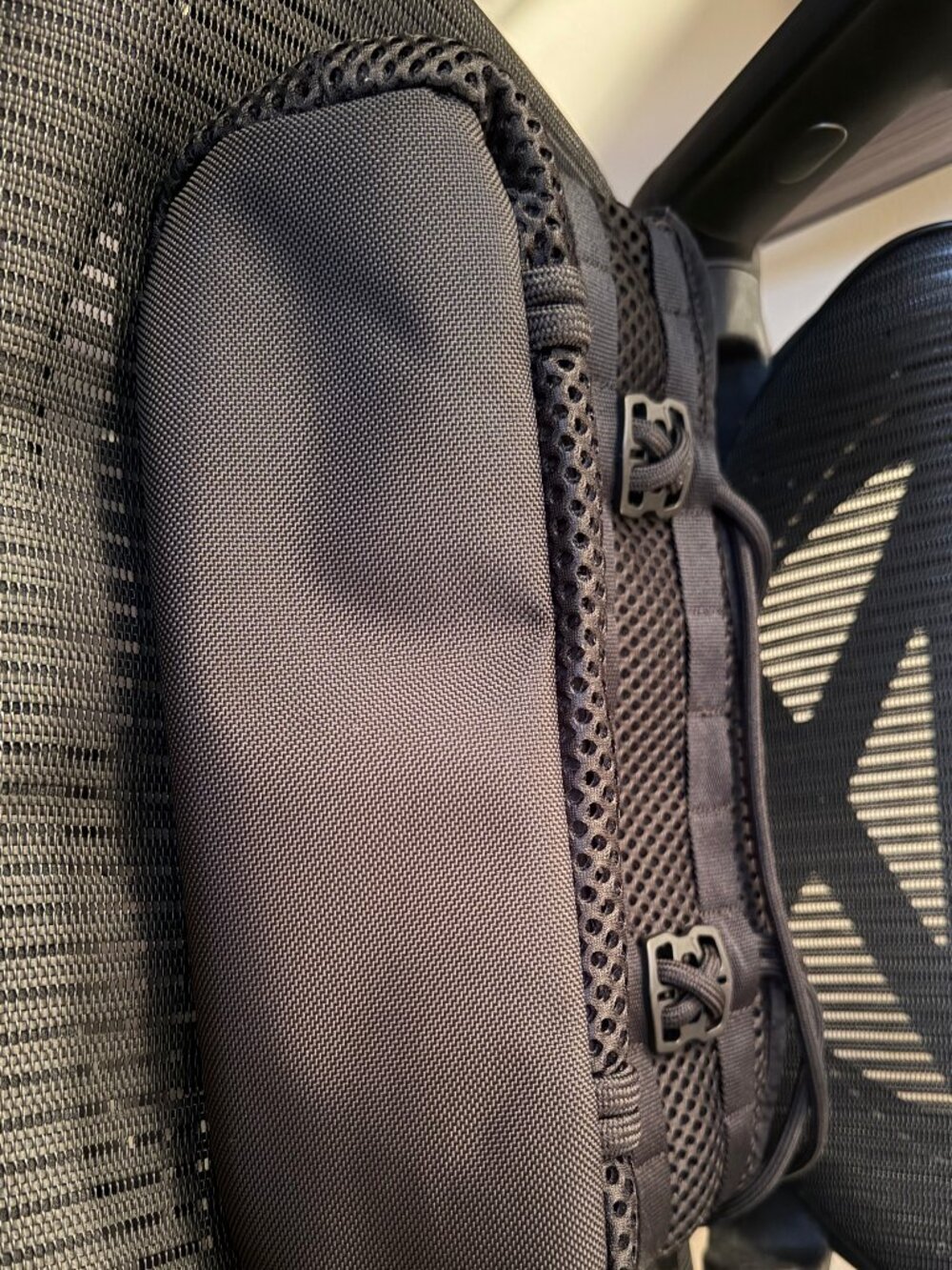 NIKE Mesh Black Tote Bag Webbing Double Shoulder Strap - Picture 5 of 7